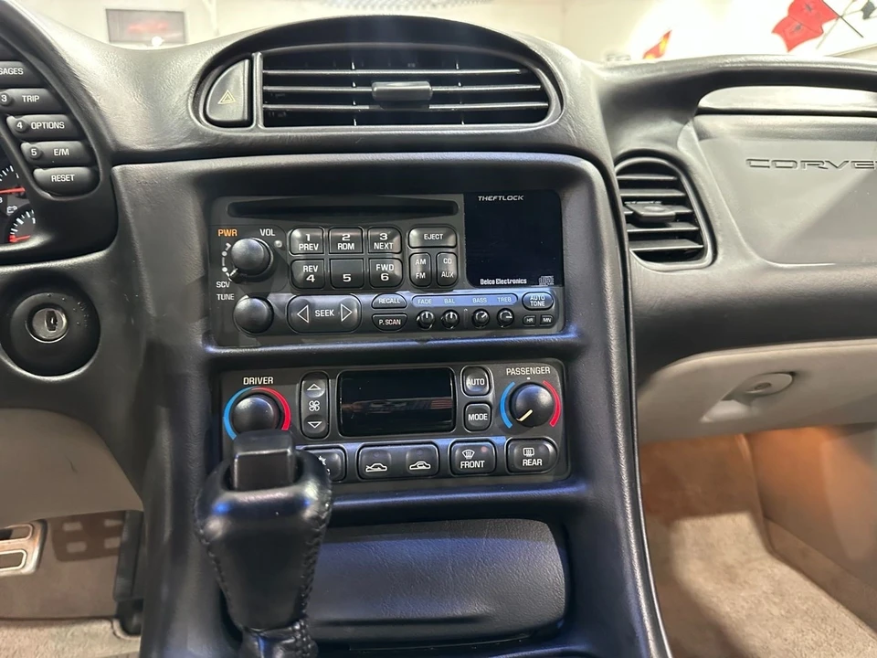 2004 Chevrolet Corvette C5 - Image 16 of 21