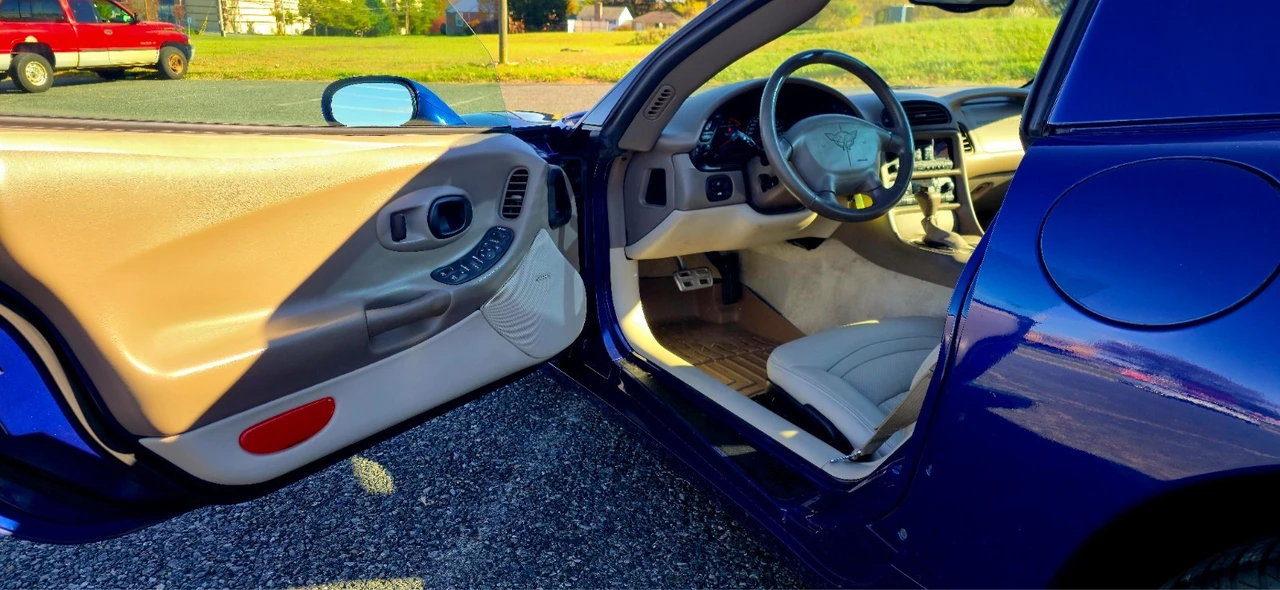 2004 Chevrolet Corvette C5 - Image 12 of 16