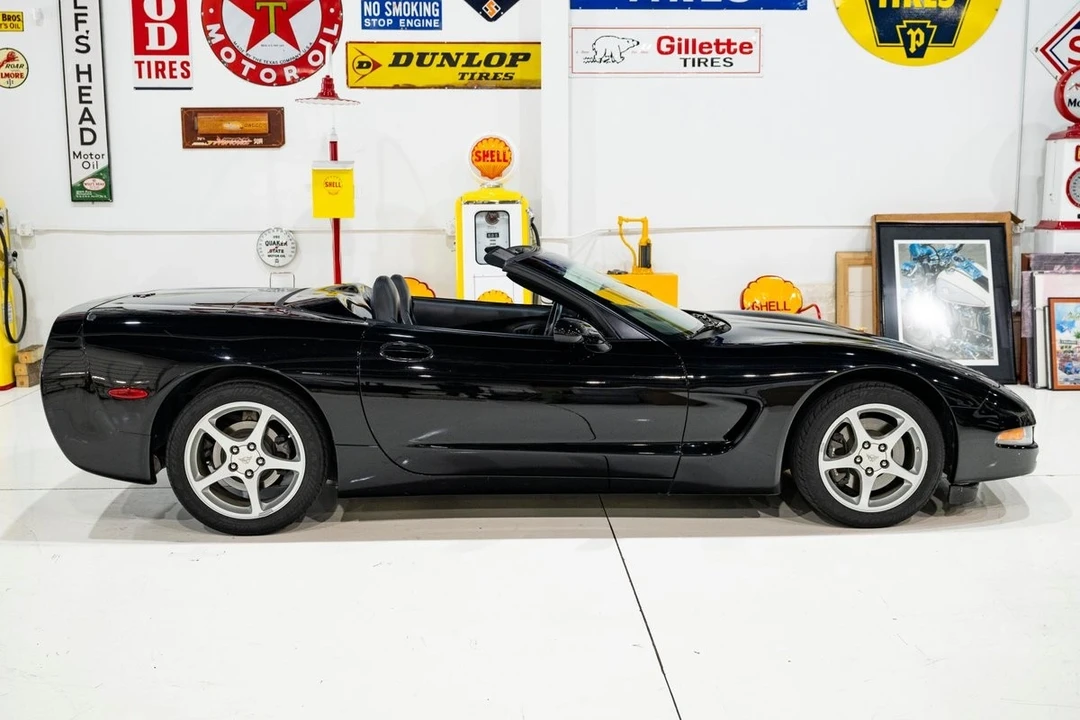 2004 Chevrolet Corvette C5 - Image 3 of 21