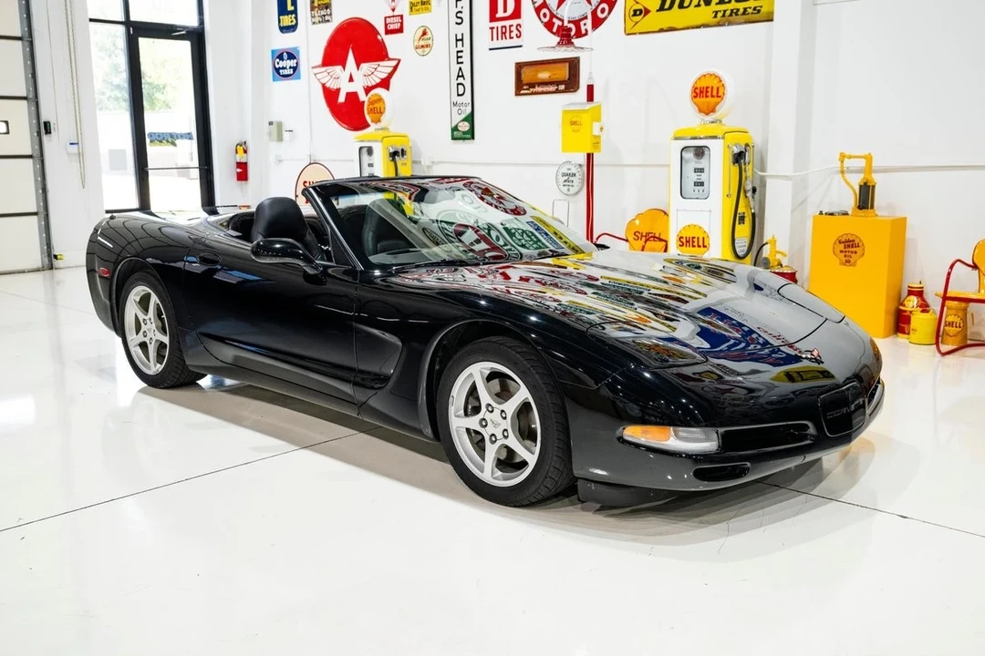 2004 Chevrolet Corvette C5 - Image 2 of 21