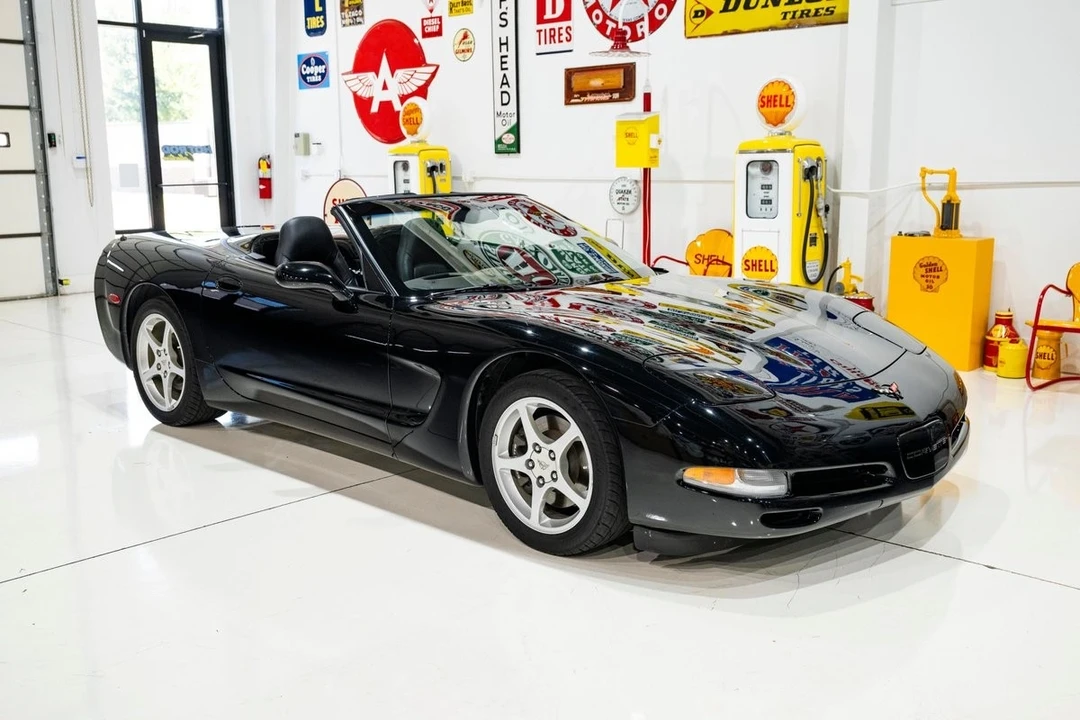 2004 Chevrolet Corvette C5 - Image 2 of 21