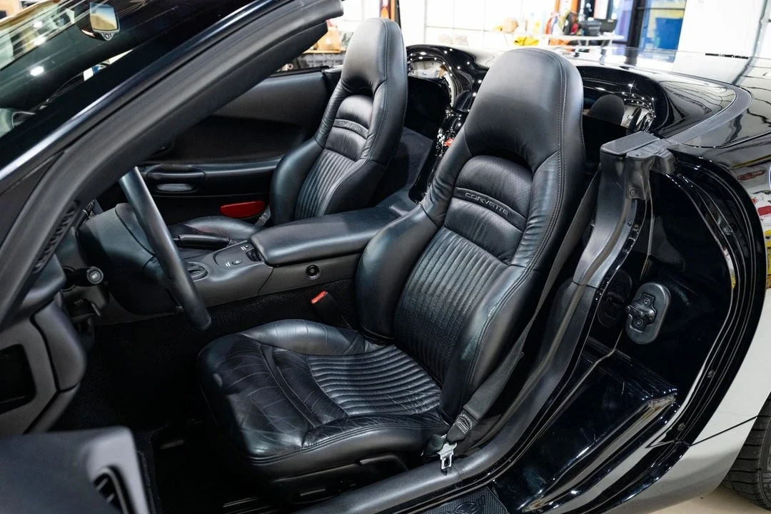 2004 Chevrolet Corvette C5 - Image 17 of 21