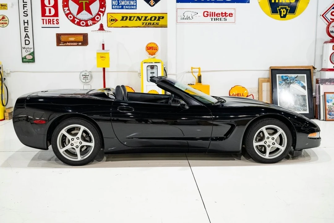 2004 Chevrolet Corvette C5 - Image 3 of 21