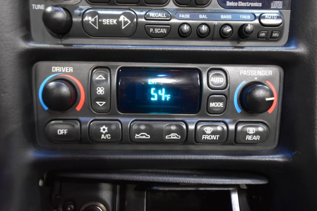 2004 Chevrolet Corvette C5 - Image 24 of 31