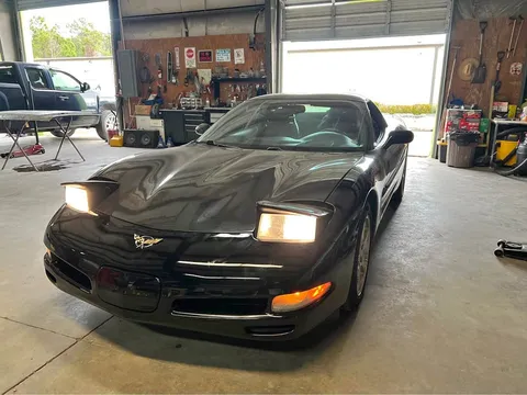 2004 Chevrolet Corvette 2LT