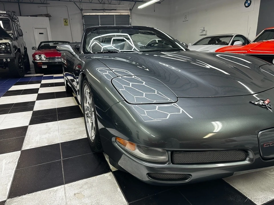 2004 Chevrolet Corvette C5 - Image 2 of 24