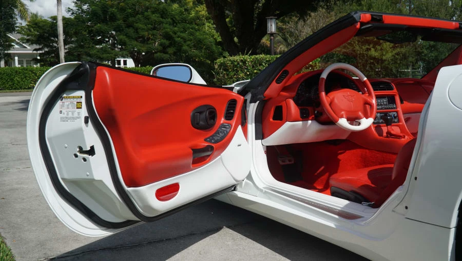 2004 Chevrolet Corvette C5 - Image 22 of 31