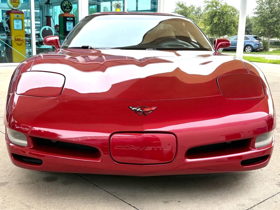 2004 Chevrolet Corvette C5 - Image 2 of 31