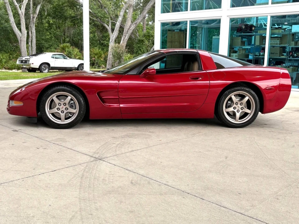 2004 Chevrolet Corvette C5 - Image 11 of 31
