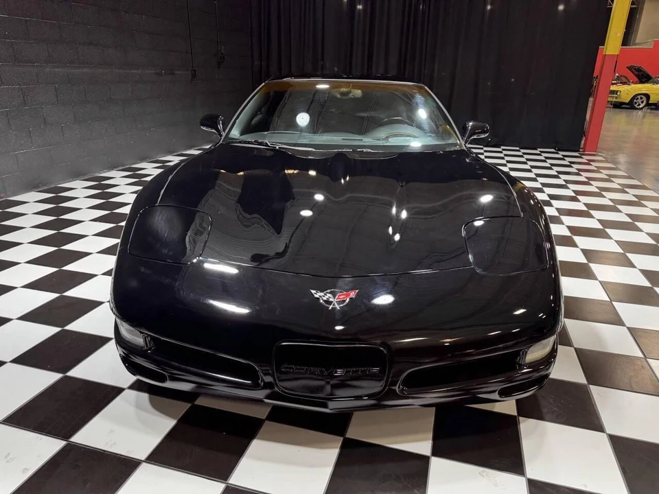 2004 Chevrolet Corvette C5 - Image 12 of 31