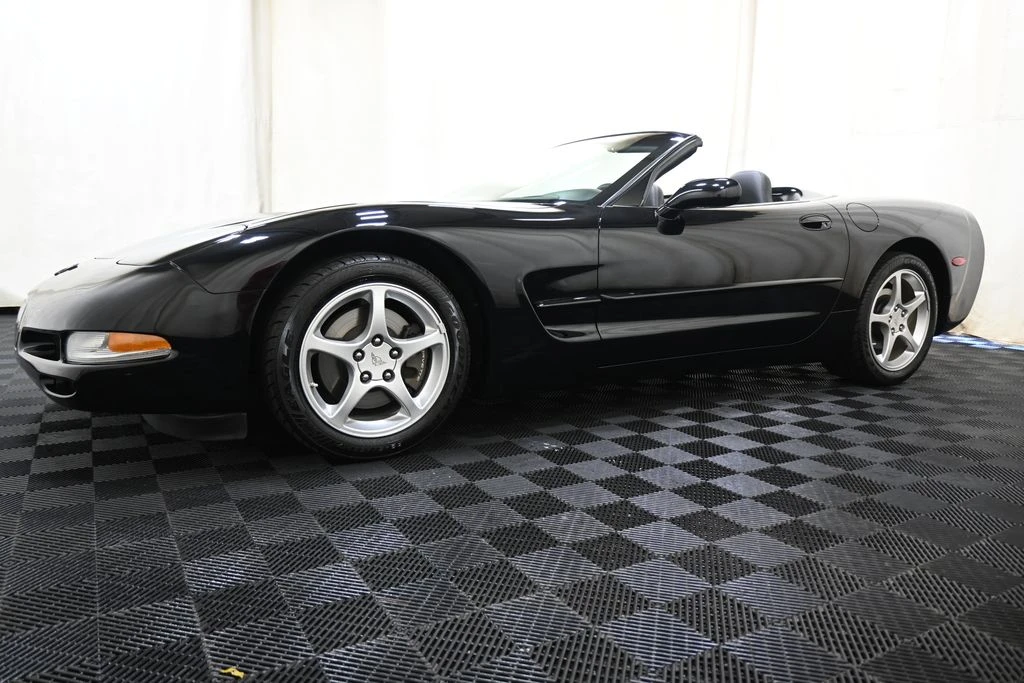 2004 Chevrolet Corvette C5 - Image 5 of 31