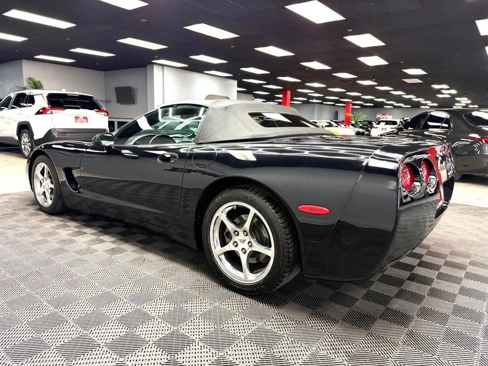2004 Chevrolet Corvette C5 - Image 9 of 31