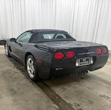 2004 Chevrolet Corvette Base