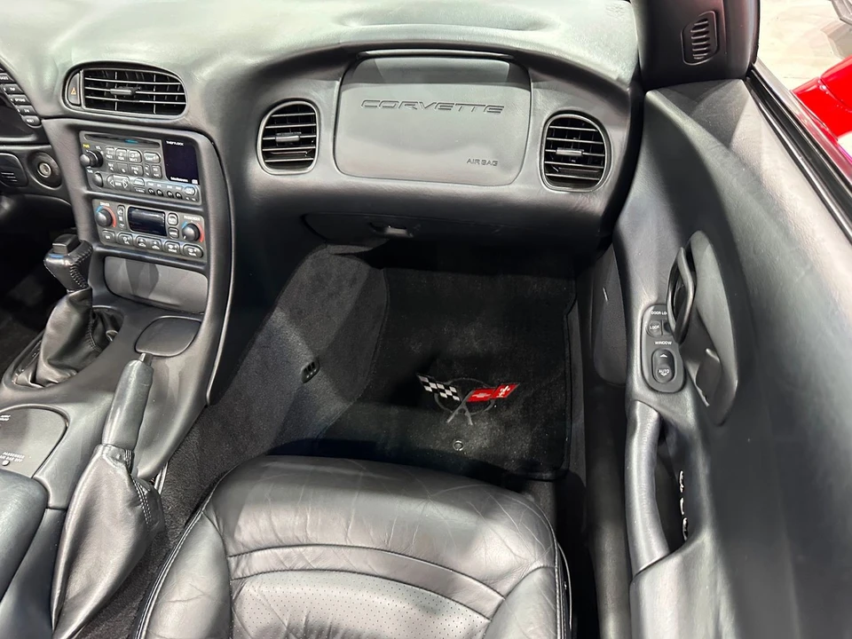 2004 Chevrolet Corvette C5 - Image 12 of 21