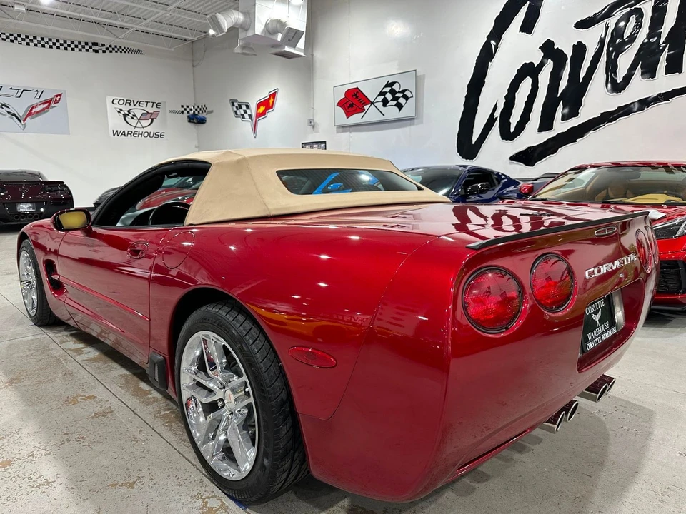 2004 Chevrolet - Image 4 of 11