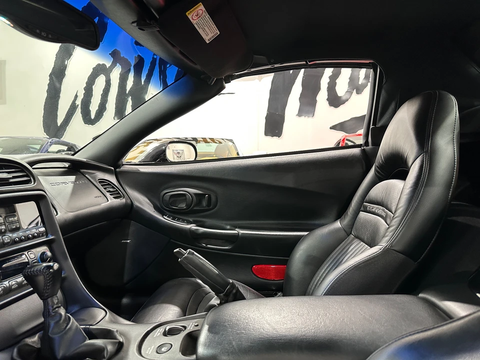 2004 Chevrolet Corvette C5 - Image 11 of 27