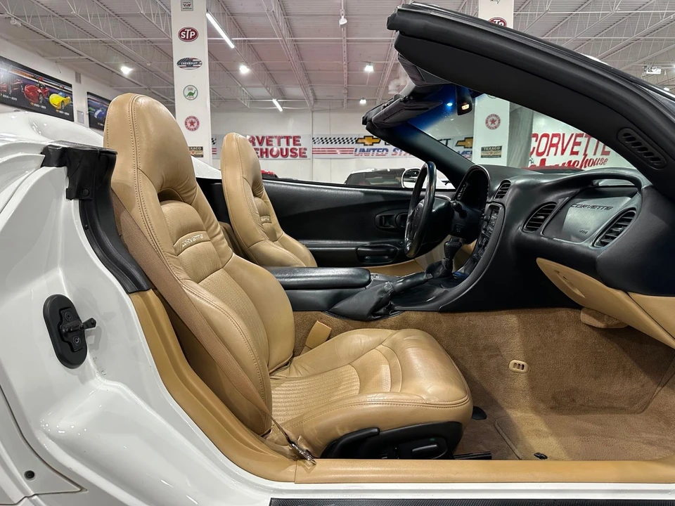 2004 Chevrolet Corvette C5 - Image 10 of 21