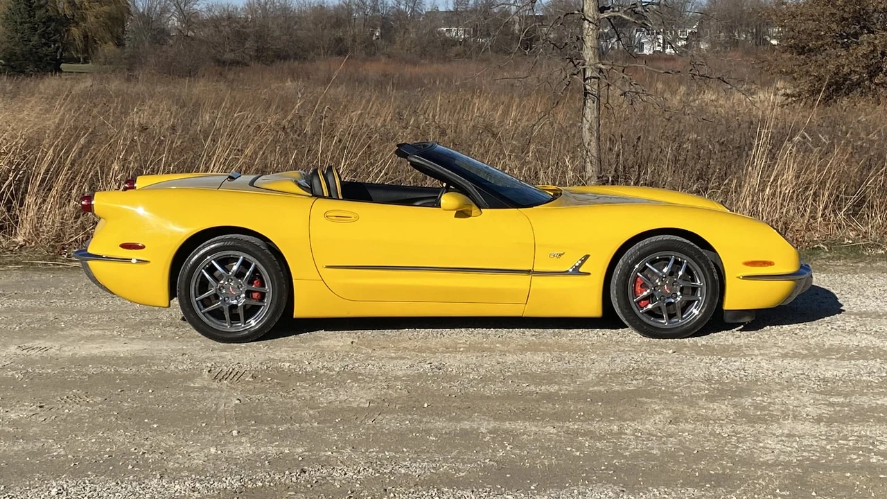 2004 Chevrolet Corvette C5 - Image 2 of 11