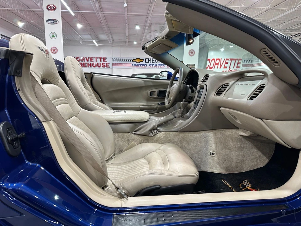 2004 Chevrolet Corvette C5 - Image 11 of 21