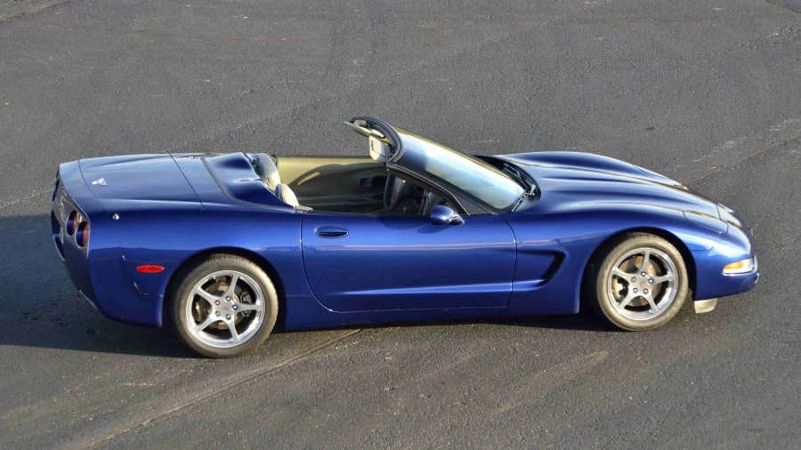 2004 Chevrolet Corvette C5 - Image 2 of 12