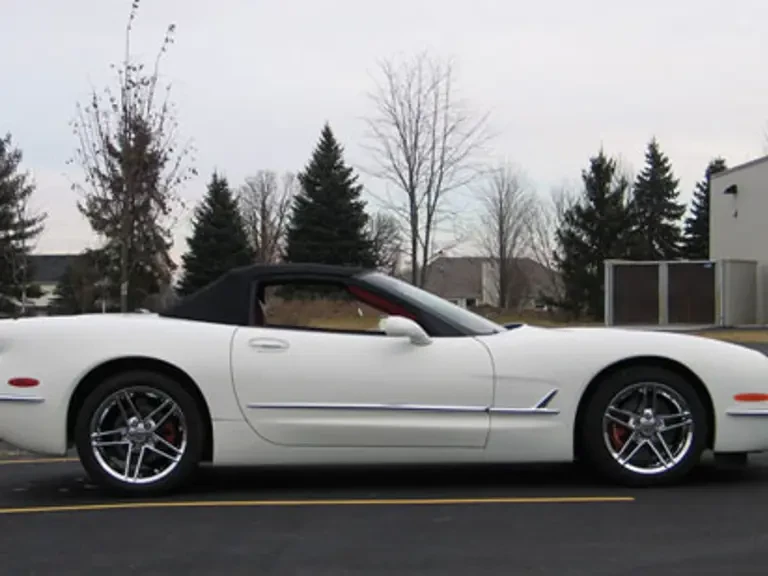 2004 Chevrolet Corvette C5 - Image 2 of 8