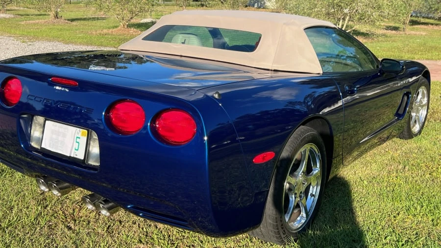 2004 Chevrolet Corvette C5 - Image 11 of 27