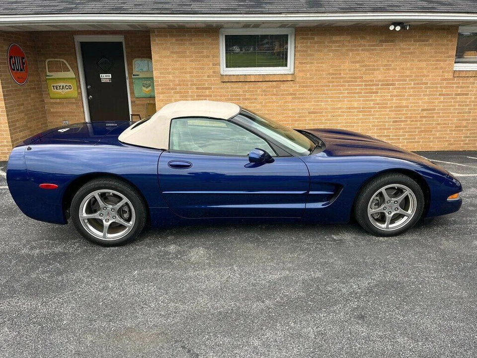 2004 Chevrolet Corvette C5 - Image 3 of 31