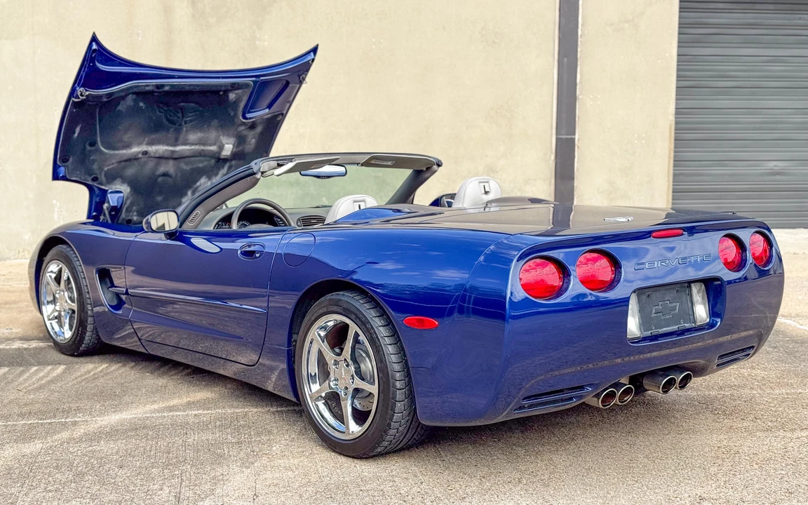 2004 Chevrolet Corvette C5 - Image 17 of 31