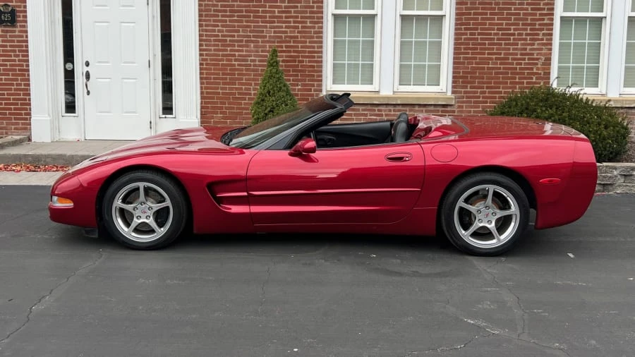 2004 Chevrolet Corvette C5 - Image 2 of 12