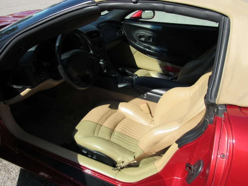 2004 Chevrolet Corvette C5 - Image 17 of 31
