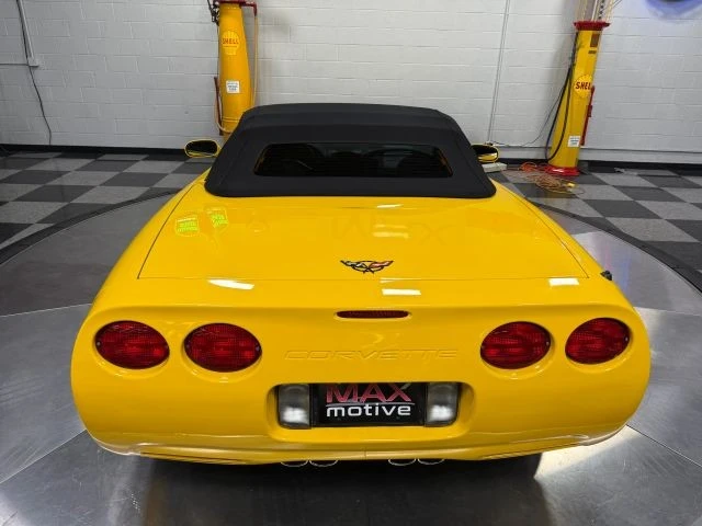 2004 Chevrolet - Image 16 of 31