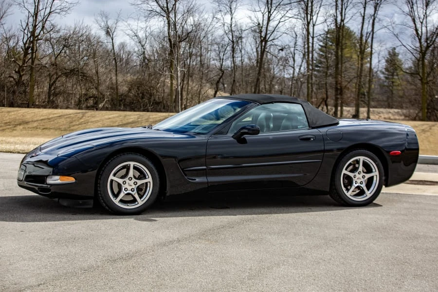 2004 Chevrolet Corvette C5 - Image 2 of 28