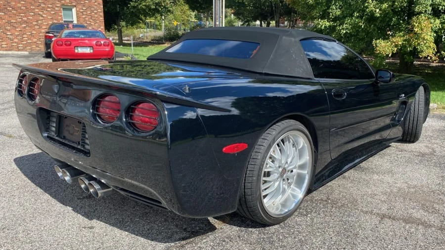 2004 Chevrolet Corvette C5 - Image 2 of 8
