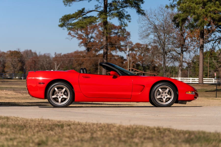 2004 Chevrolet Corvette C5 - Image 2 of 31