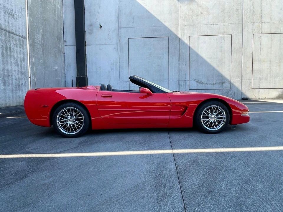 2004 Chevrolet Corvette C5 - Image 15 of 31