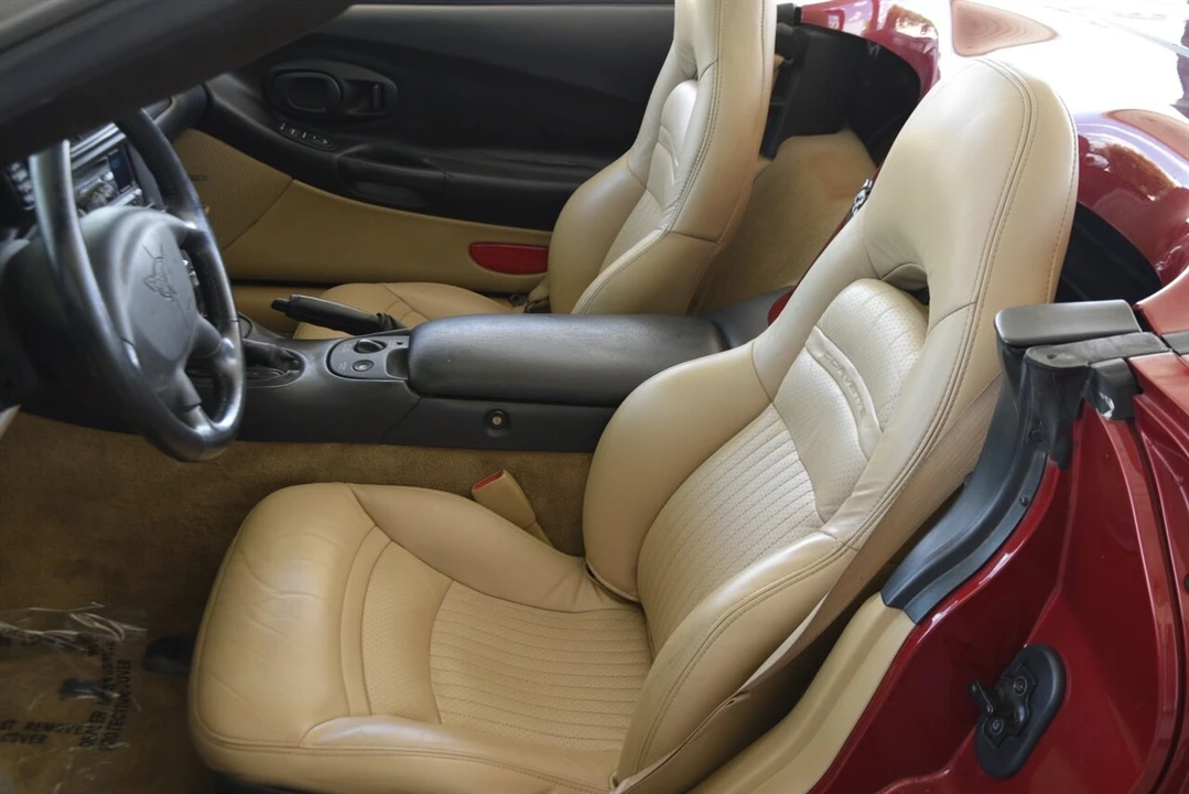 2004 Chevrolet Corvette C5 - Image 28 of 30