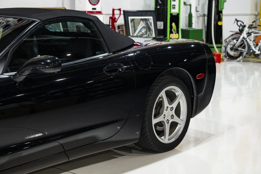 2004 Chevrolet Corvette C5 - Image 19 of 31