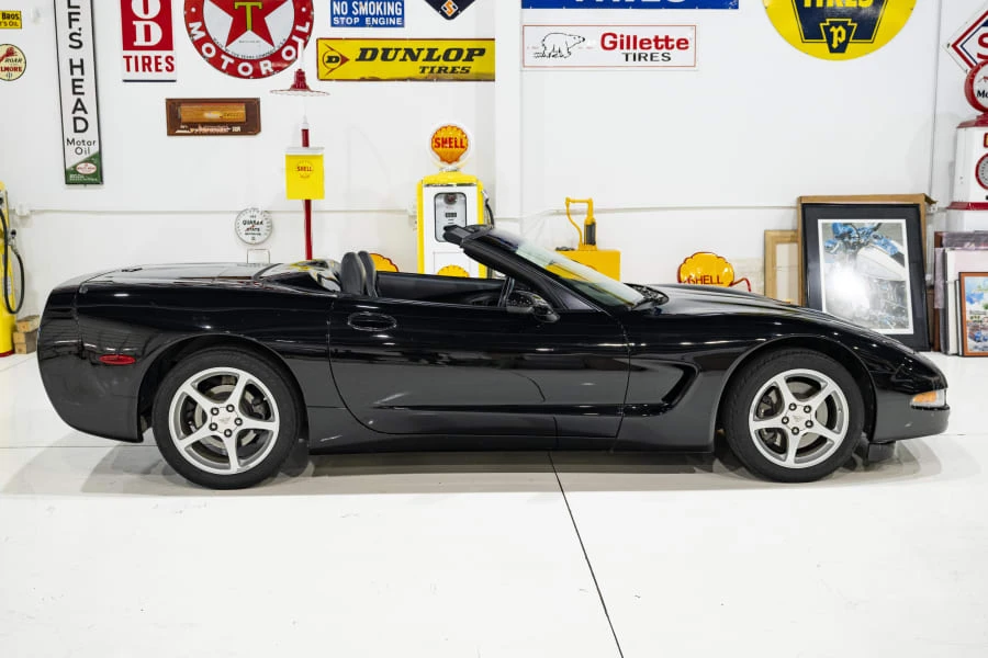 2004 Chevrolet Corvette C5 - Image 2 of 31