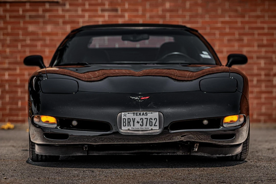 2004 Chevrolet Corvette C5 - Image 2 of 31