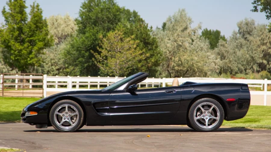 2004 Chevrolet Corvette C5 - Image 2 of 12
