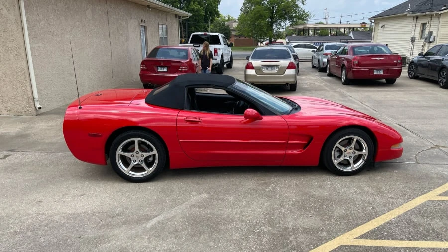 2004 Chevrolet Corvette C5 - Image 2 of 16