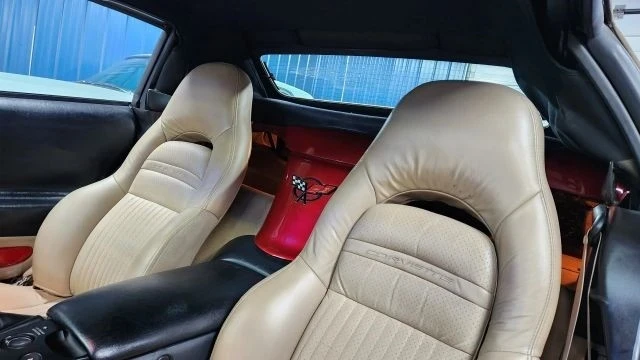 2004 Chevrolet Corvette C5 - Image 12 of 21