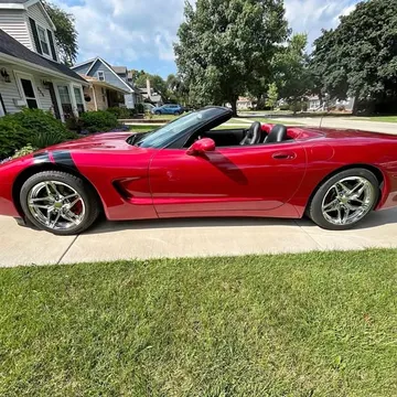 2004 Chevrolet Corvette Convertible 2D