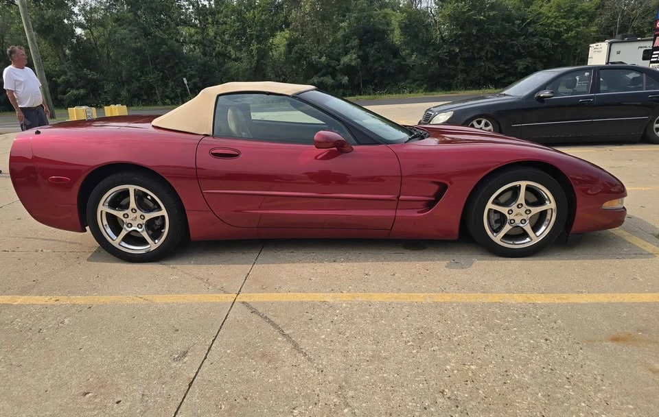 2004 Chevrolet Corvette C5 - Image 2 of 14