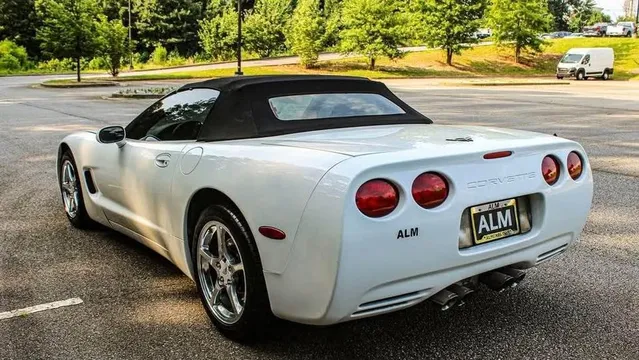 2004 Chevrolet Corvette C5 - Image 2 of 19