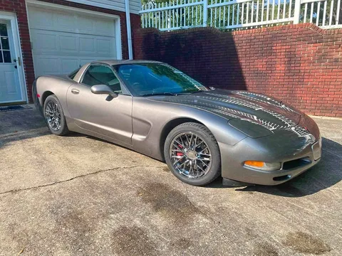 2004 Chevrolet Corvette Convertible 2D
