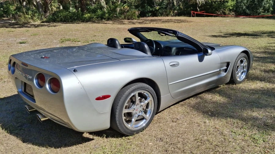 2004 Chevrolet Corvette C5 - Image 2 of 11