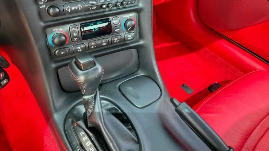 2004 Chevrolet Corvette C5 - Image 5 of 13