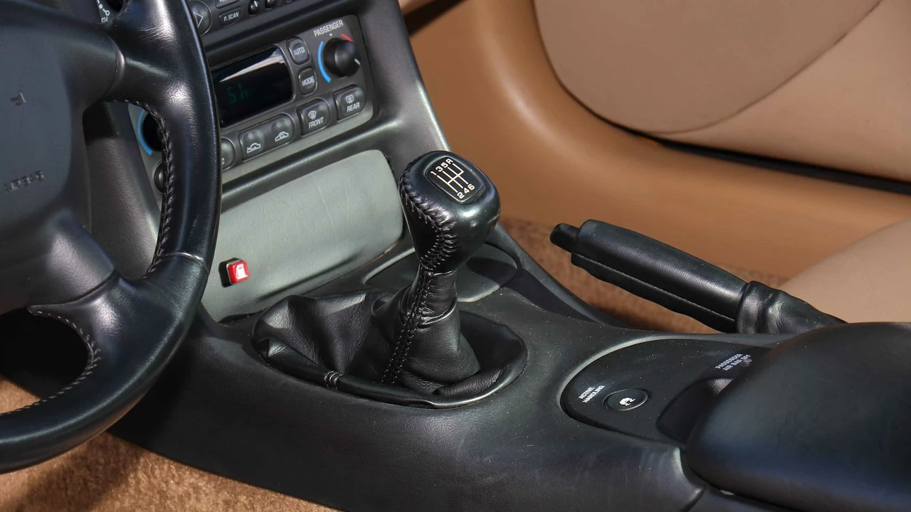 2004 Chevrolet Corvette C5 - Image 10 of 25