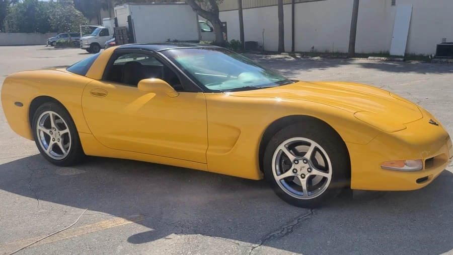2004 Chevrolet Corvette C5 - Image 2 of 8